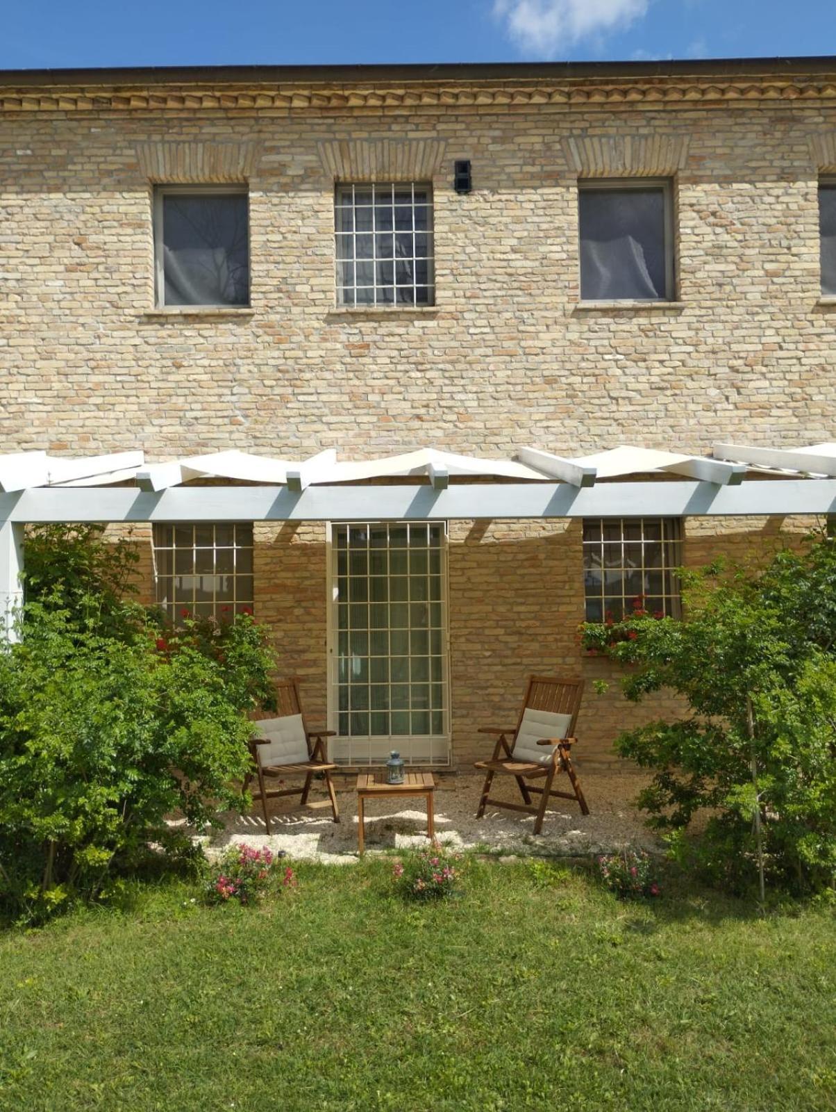 Il Giardino Nella Valle Belvedere Ostrense Szoba fotó